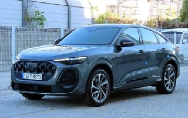 Q5 (80A) 스포트백 40 TDI 콰트로 S-라인